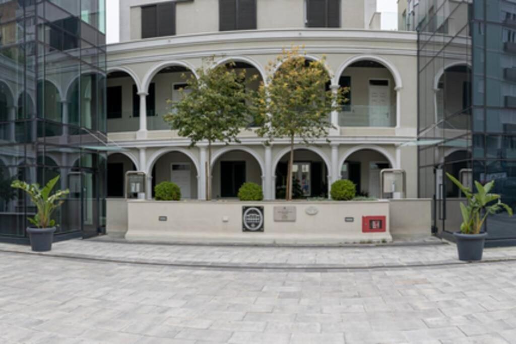 Appartement Charming Colonial Flat In Historic Building à Gibraltar Extérieur photo